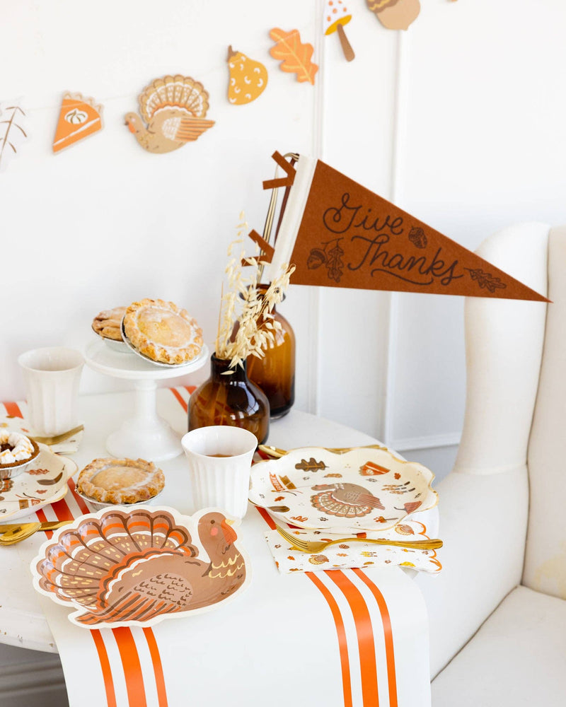 Acorns Give Thanks Felt Pennant