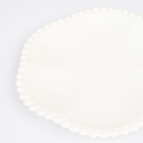 Cream Dot Edged Flower Compostable Dinner Plates (x 8)